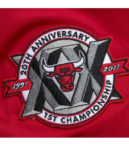 Abrigo Hombre Mitchell & Ness Chicago Bulls SJKT6599-CBUYYPPPSCAR | Abrigos Hombre Mitchell & Ness | scorer.es