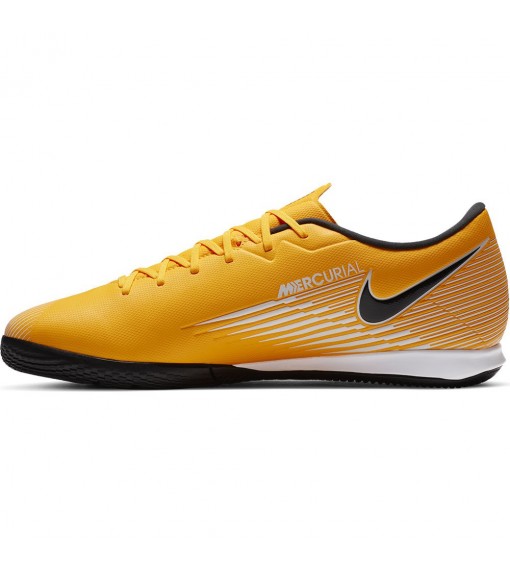 Nike Mercurial Vapor 13 Academy IC Orange Indoor Football Boots AT7993-801 | Football boots | scorer.es