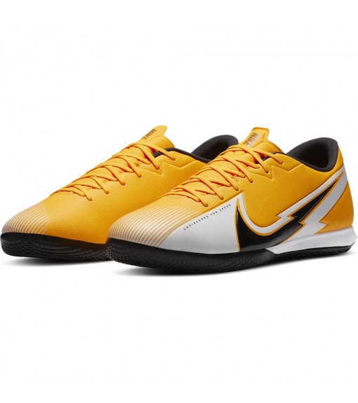 Nike Mercurial Vapor 13 Academy IC Orange Indoor Football Boots AT7993-801 | NIKE Zapatillas Fútbol Sala | scorer.es