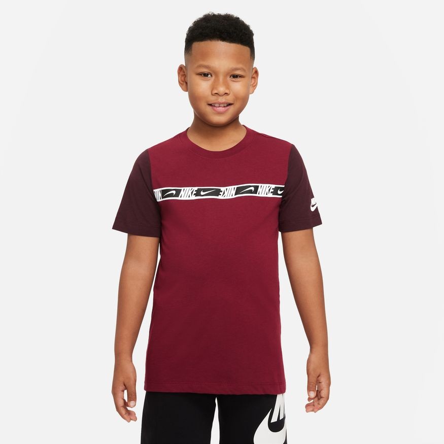 Vente de T-shirt Nike Repeat SS Enfant DQ5102-677