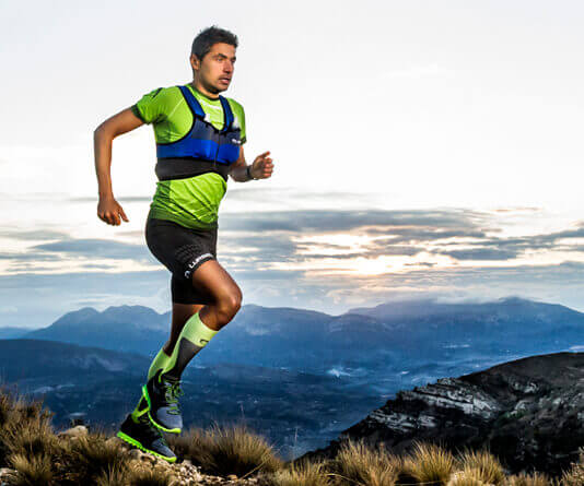 accesorios y zapatillas de running para hombres